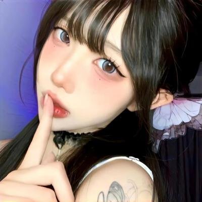 美女蛇岛求生